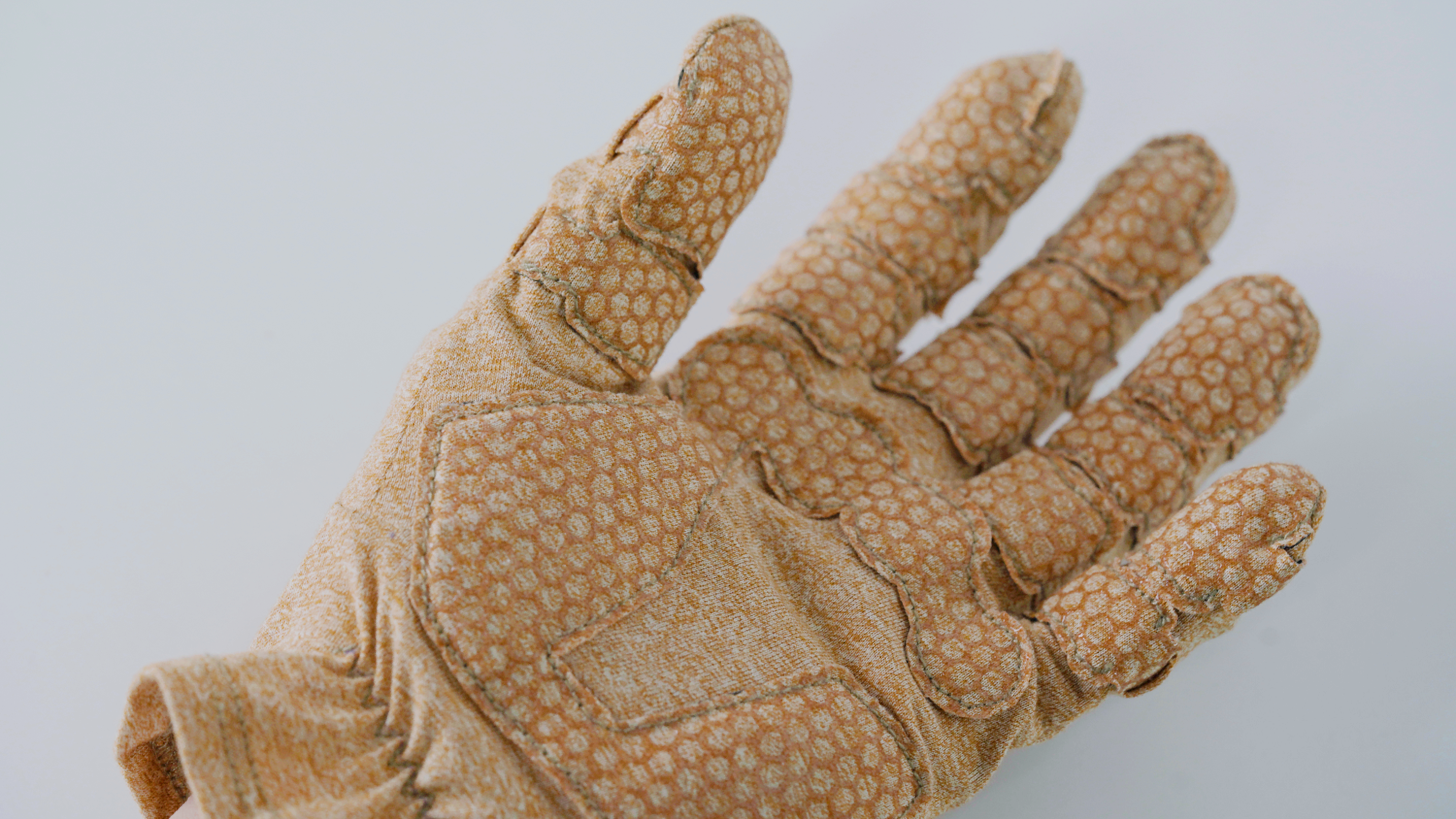 Flexible Tactile Data Collection Glove